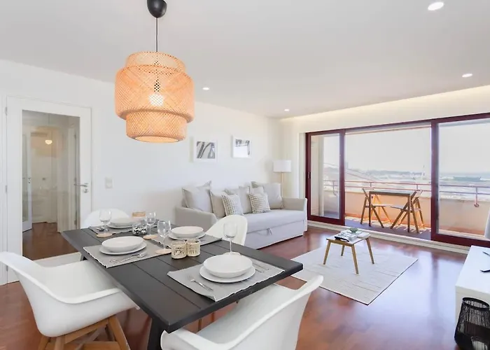 Liiiving In Matosinhos - Seaside Balcony Apartamento Oporto