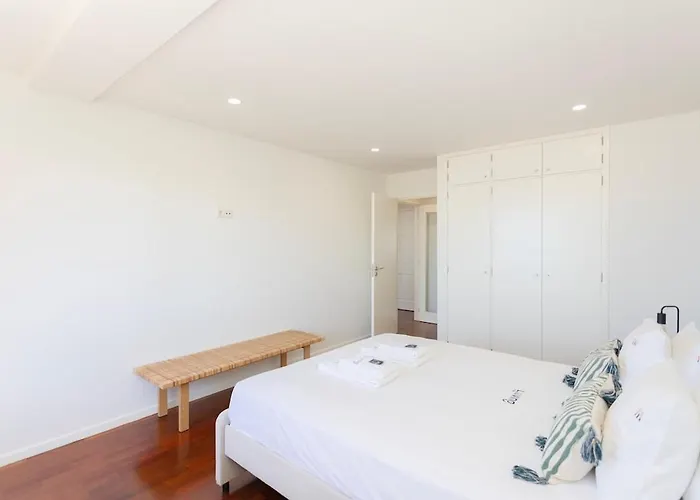 Liiiving In Matosinhos - Seaside Balcony Apartamento *