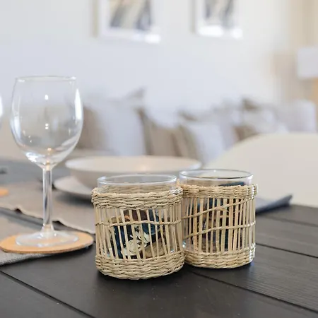 Liiiving In Matosinhos - Seaside Balcony Apartament Porto