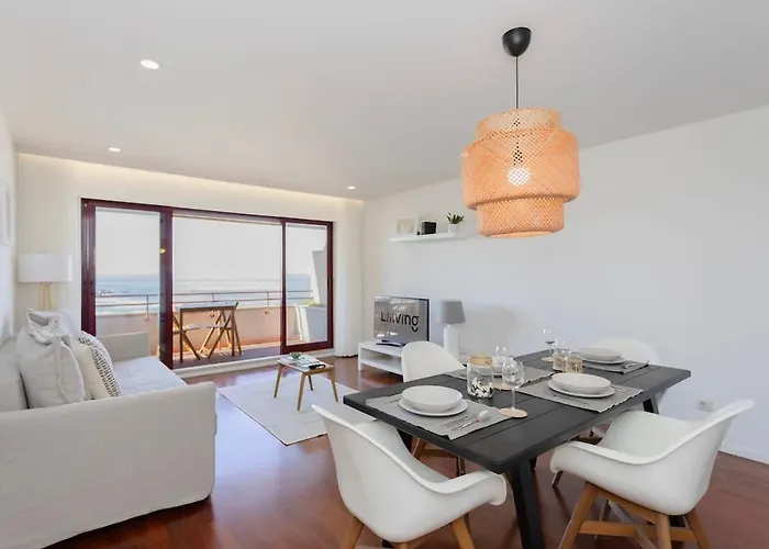 Liiiving In Matosinhos - Seaside Balcony Daire Porto