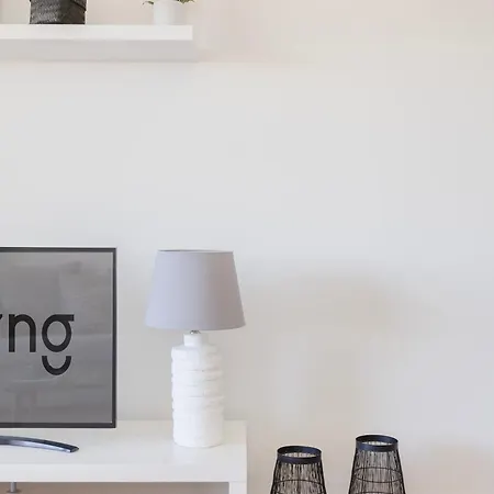 Liiiving In Matosinhos - Seaside Balcony